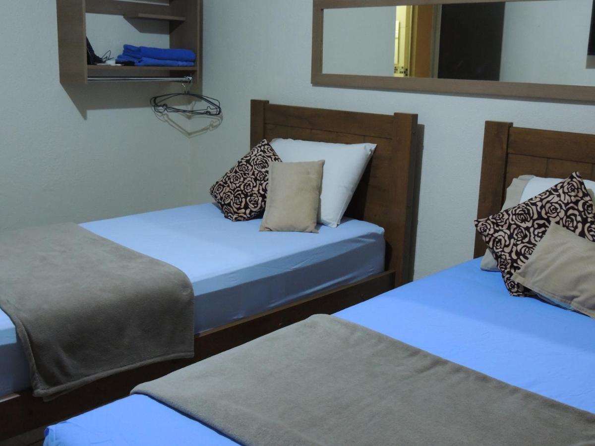 Quartos Em Casa In Caxias Da Paraiso Duque de Caxias Exteriér fotografie