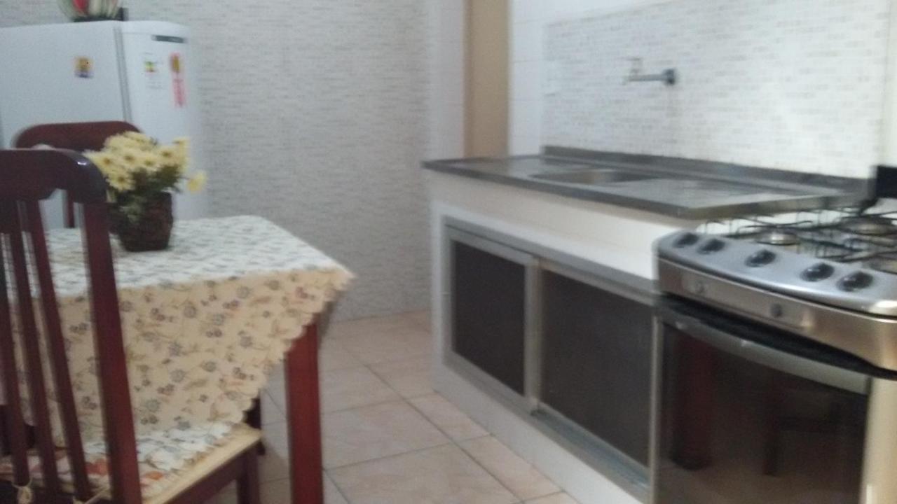 Quartos Em Casa In Caxias Da Paraiso Duque de Caxias Exteriér fotografie