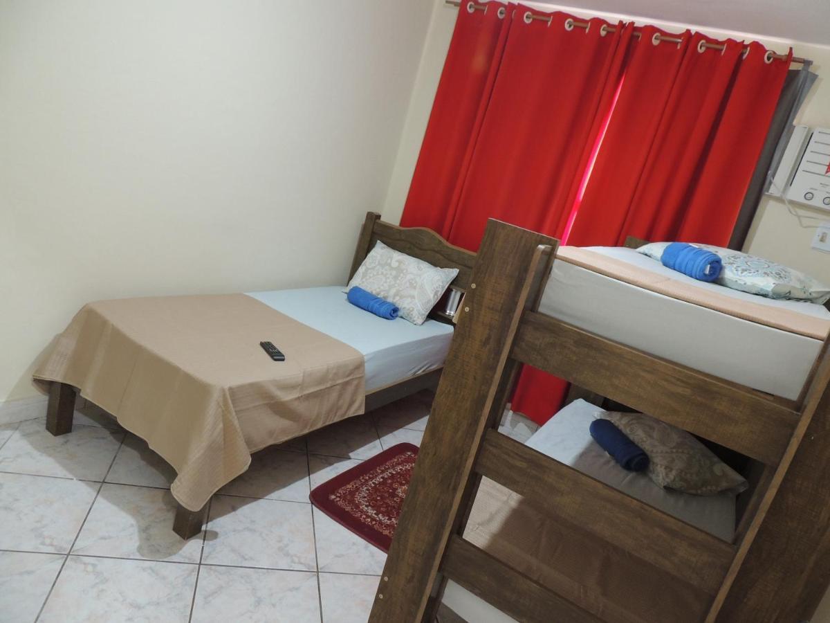 Quartos Em Casa In Caxias Da Paraiso Duque de Caxias Exteriér fotografie