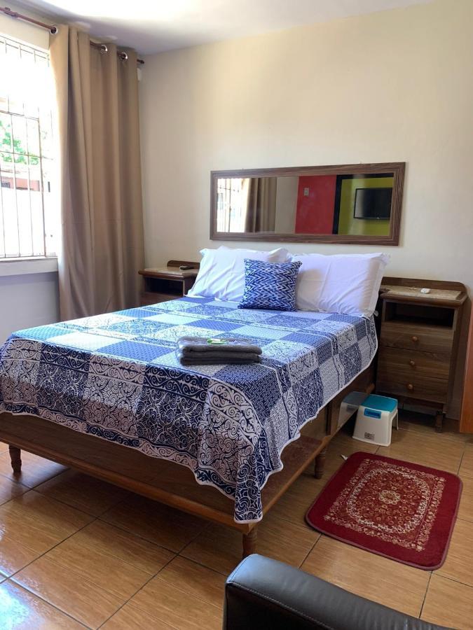 Quartos Em Casa In Caxias Da Paraiso Duque de Caxias Exteriér fotografie